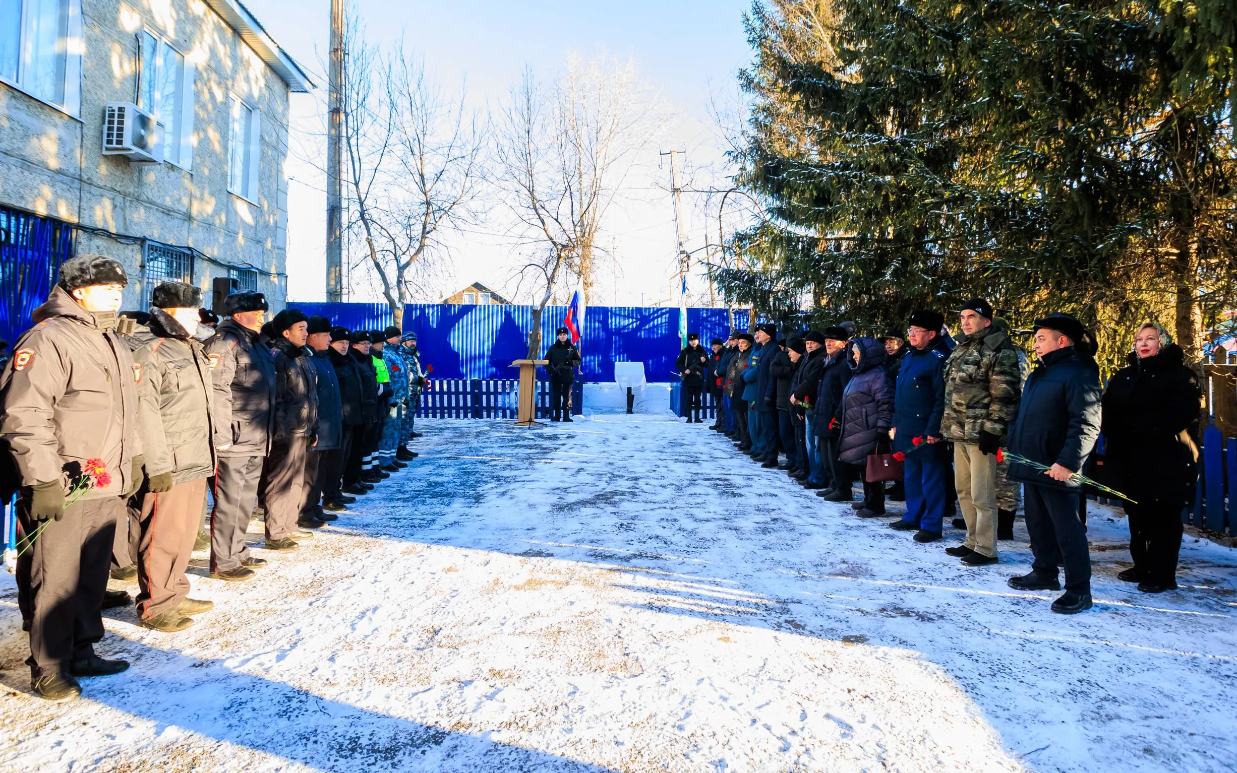 Земляки чтят память Героя Отечества