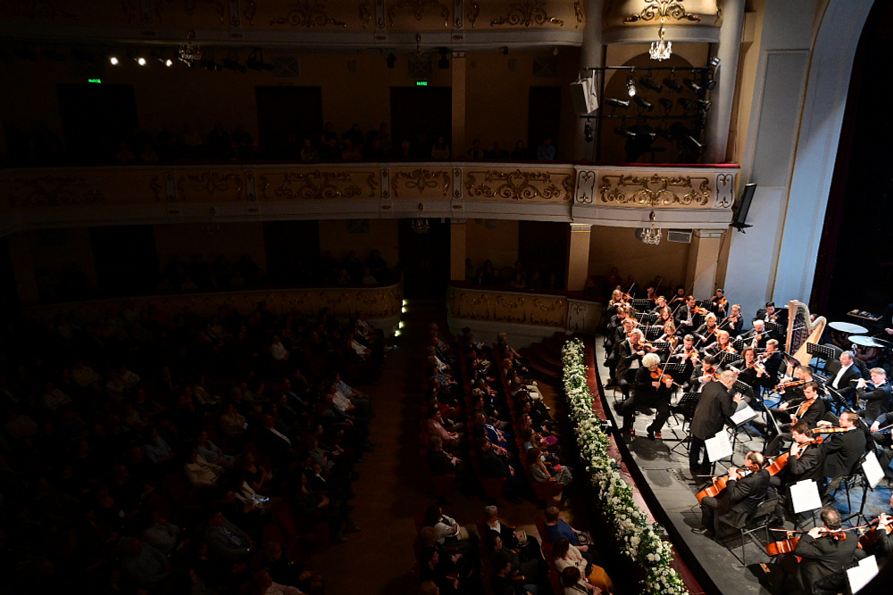 Оркестр Мариинского и Большого театров дал концерт в Уфе