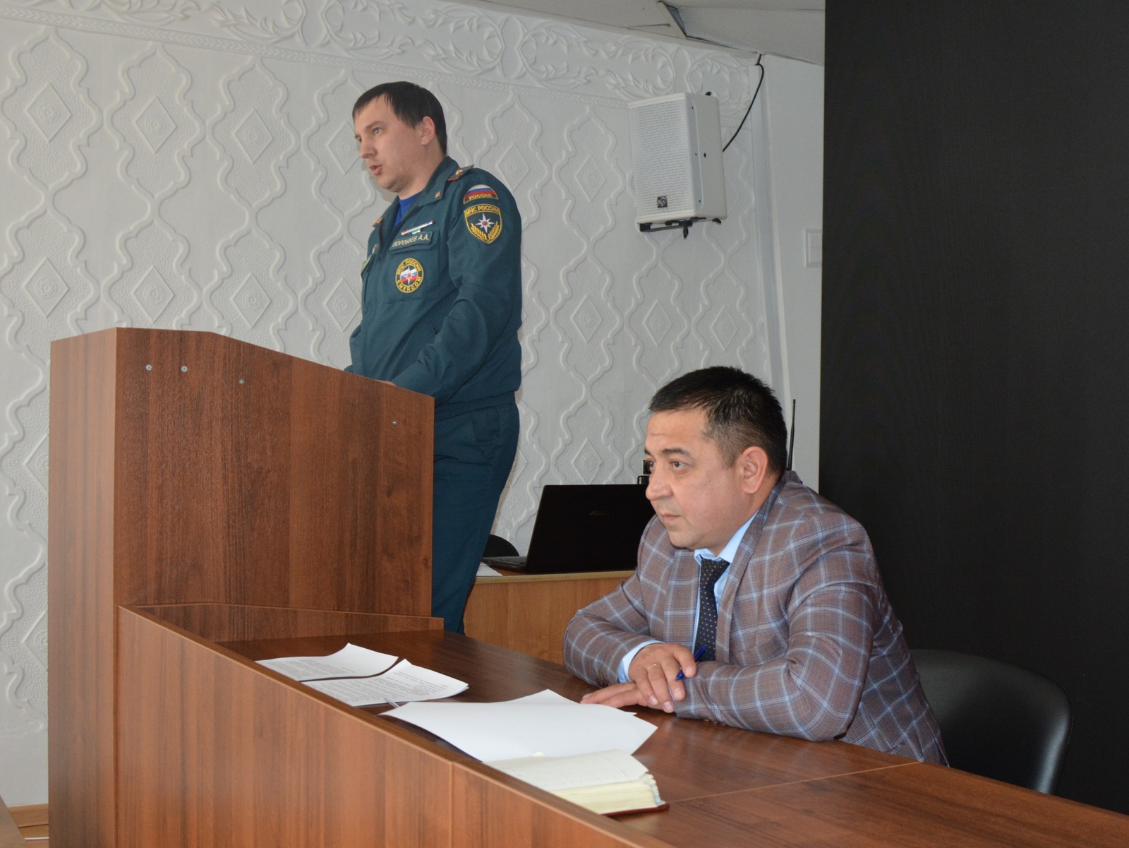 По вопросам профилактики экстремизма