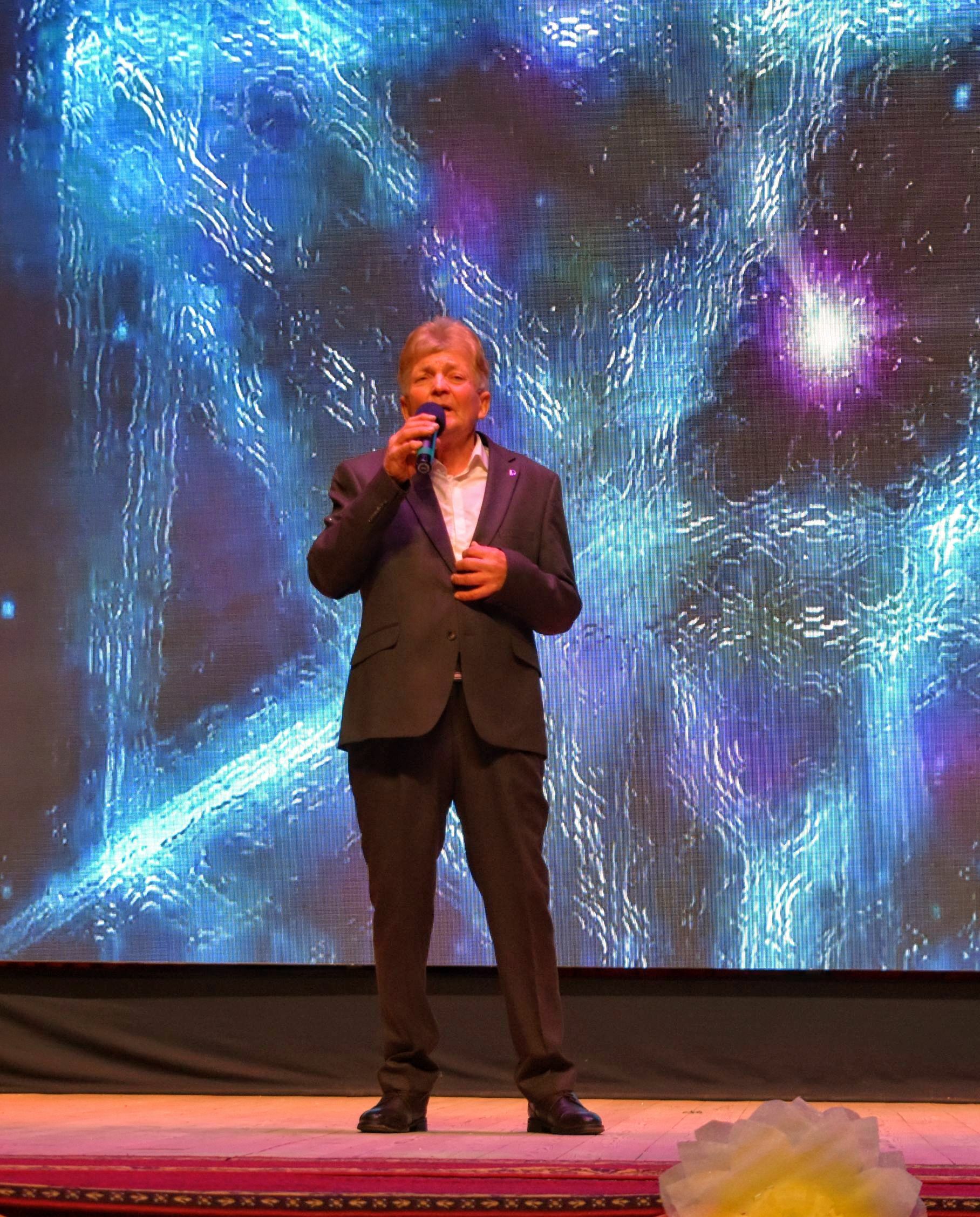 В Зилаире провели концерт ко Дню матери