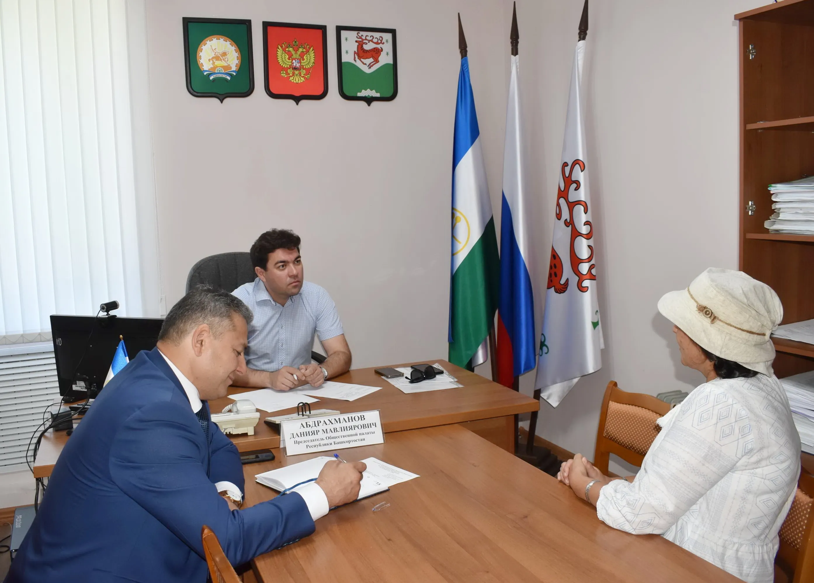 Председатель ОП РБ Данияр Абдрахманов провёл приём граждан в Зилаире