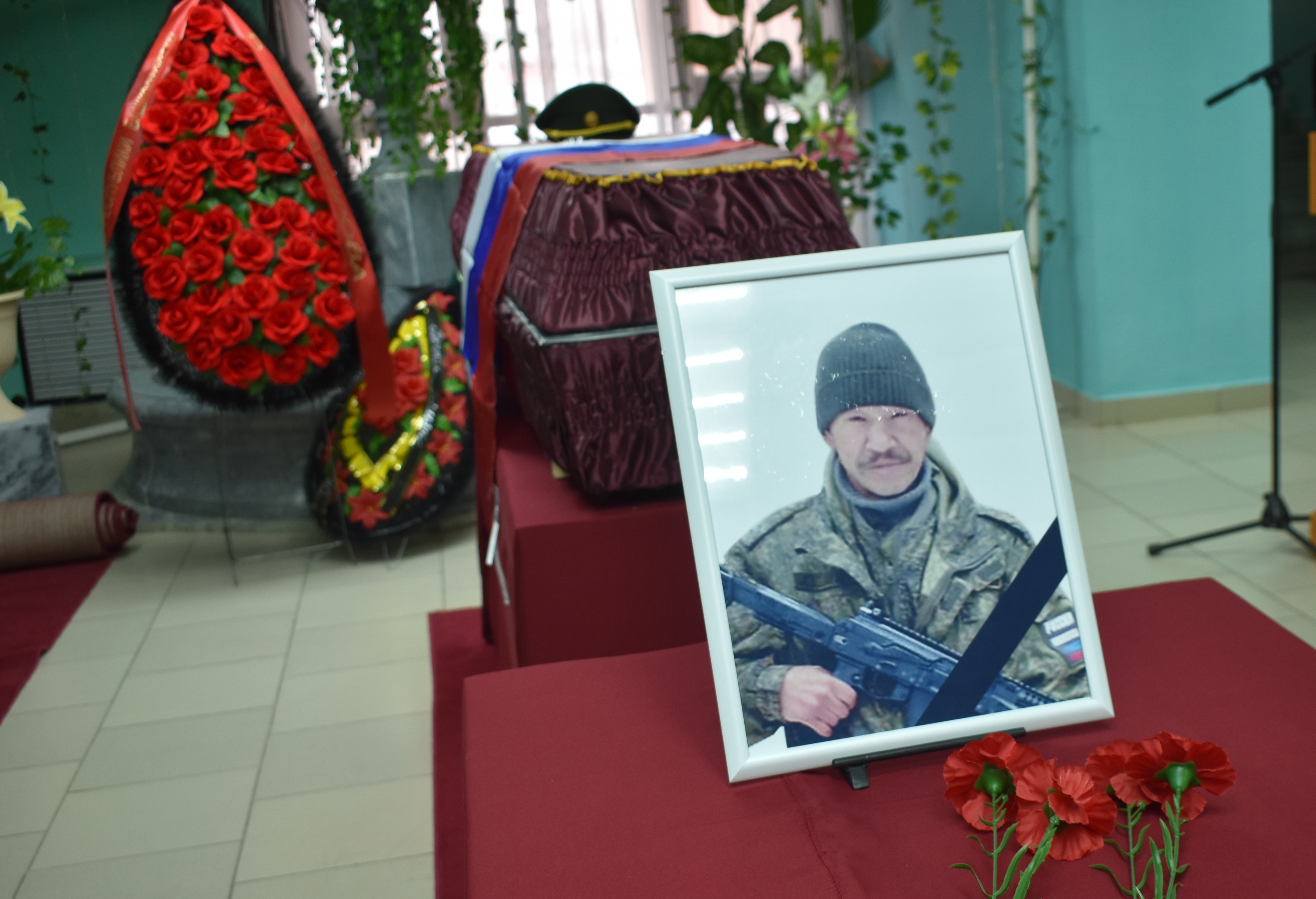 В Башкирии простились  с участником специальной военной операции прапорщиком Миннигали Бурангуловым