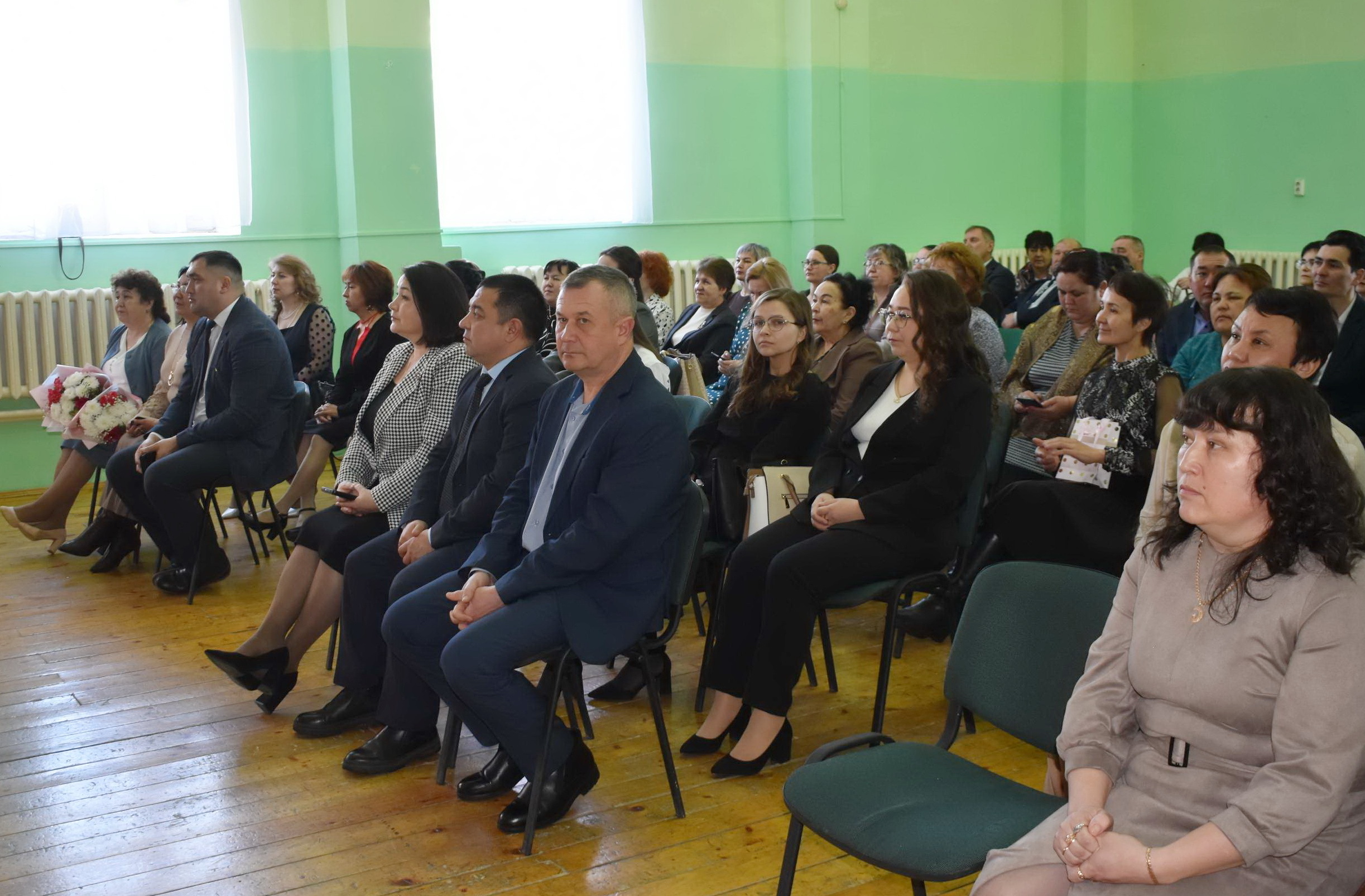 Эти важные слова «Учитель» и «Педагог»