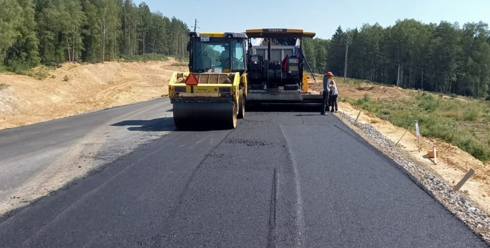 В Башкирии приступили к ремонту "фонящих" дорог