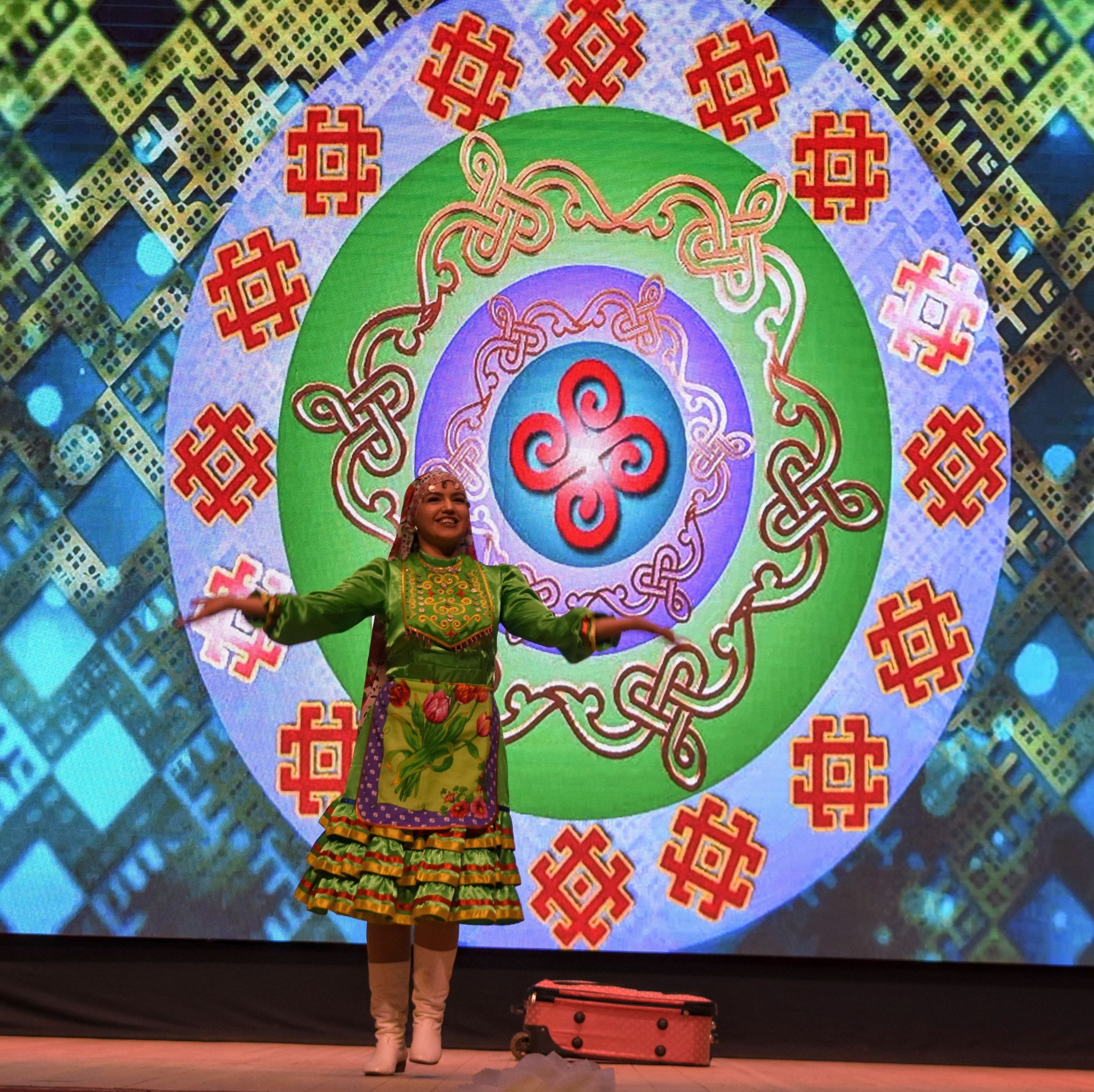 В Зилаире провели концерт ко Дню матери