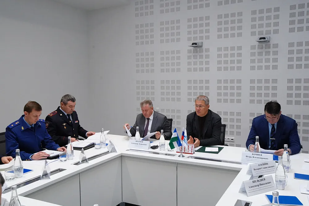 Радий Хабиров провёл заседание оперативного штаба Башкортостана