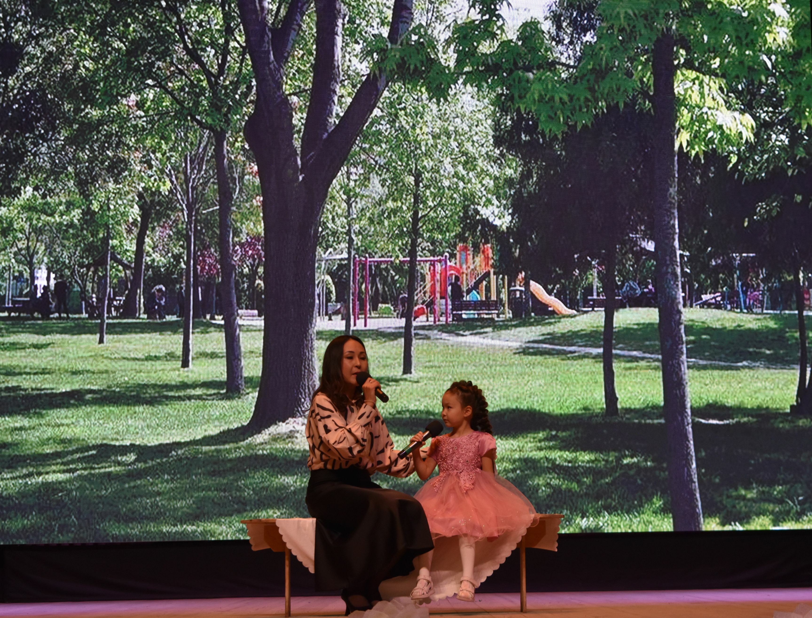 В Зилаире провели концерт ко Дню матери