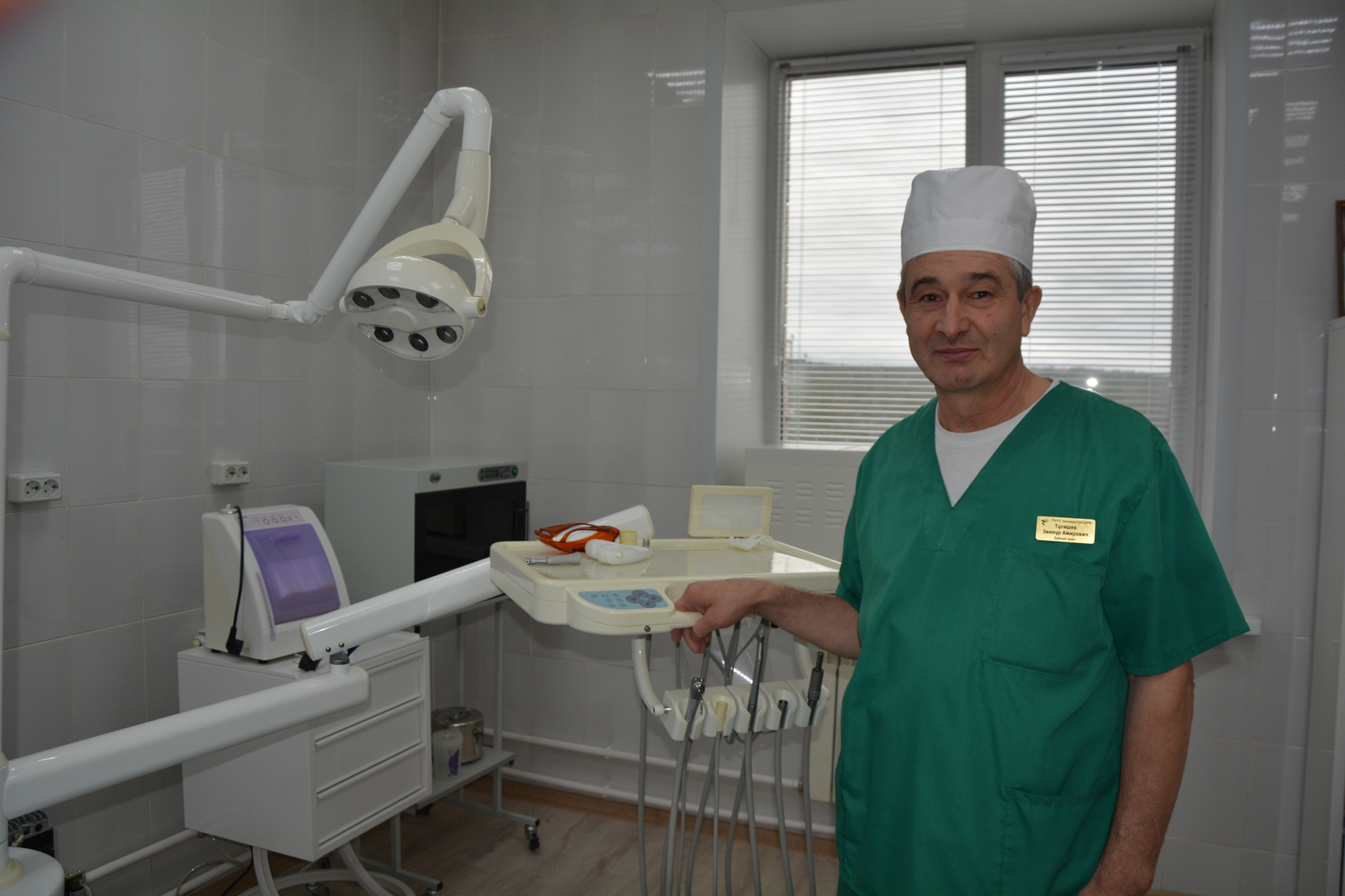 Забота о зубах начинается уже в школе