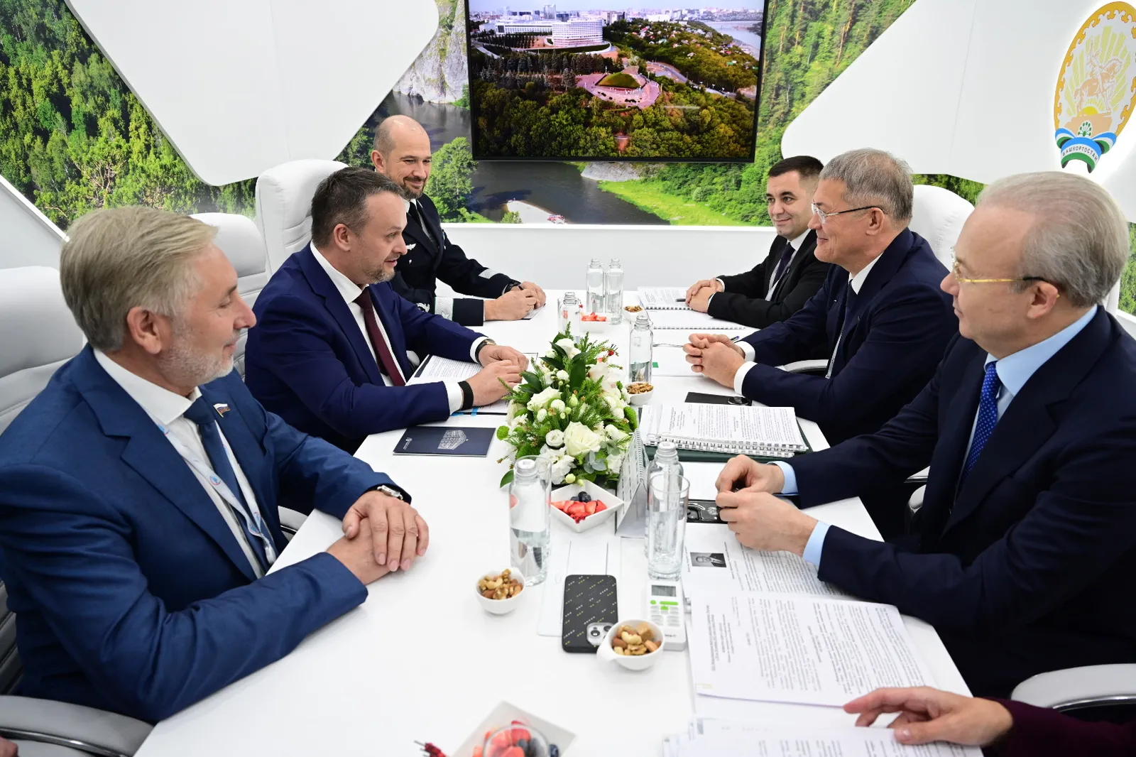 Встреча с министром транспорта России Андреем Никитиным
