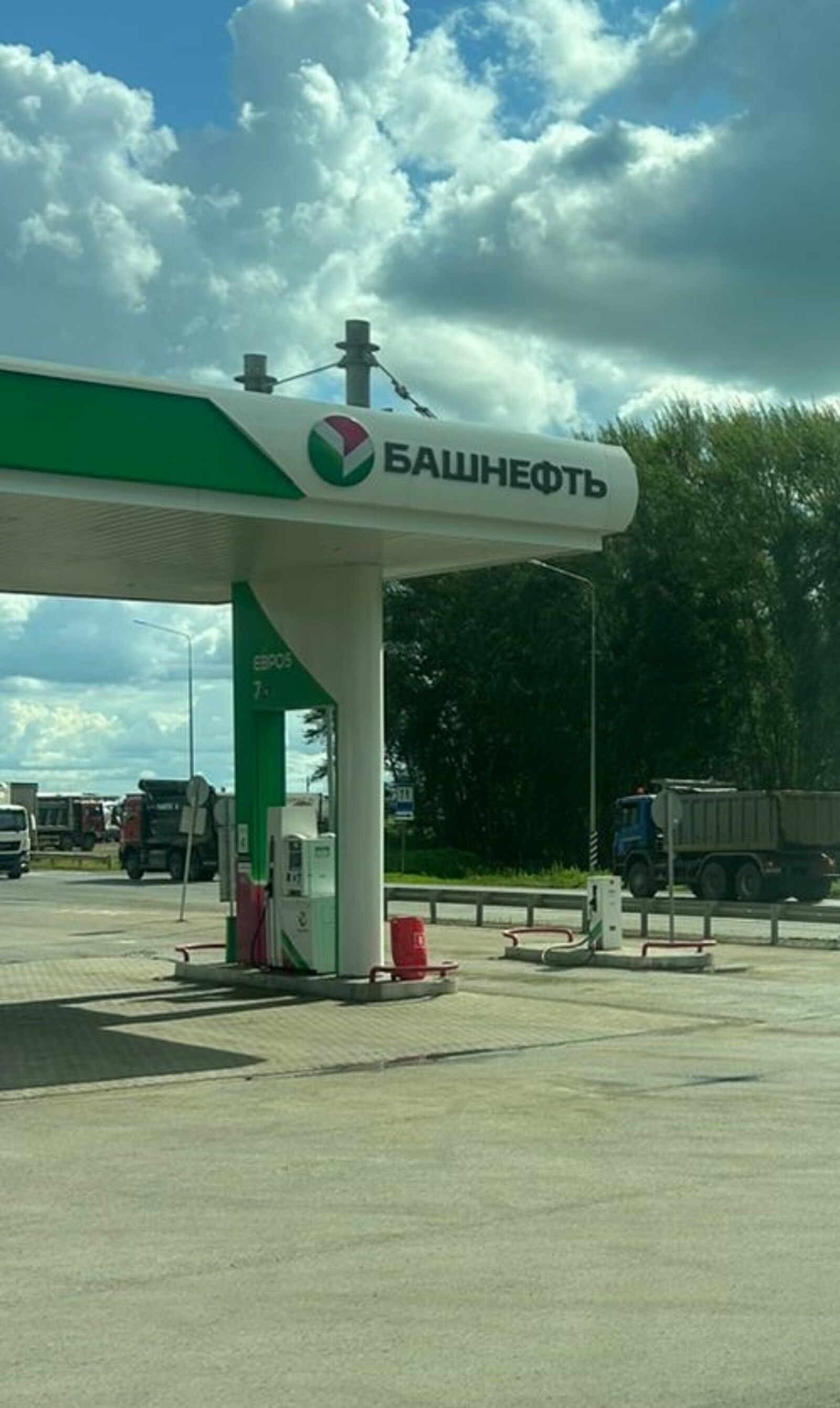 В Башкирии на заправках вновь взлетели цены на топливо