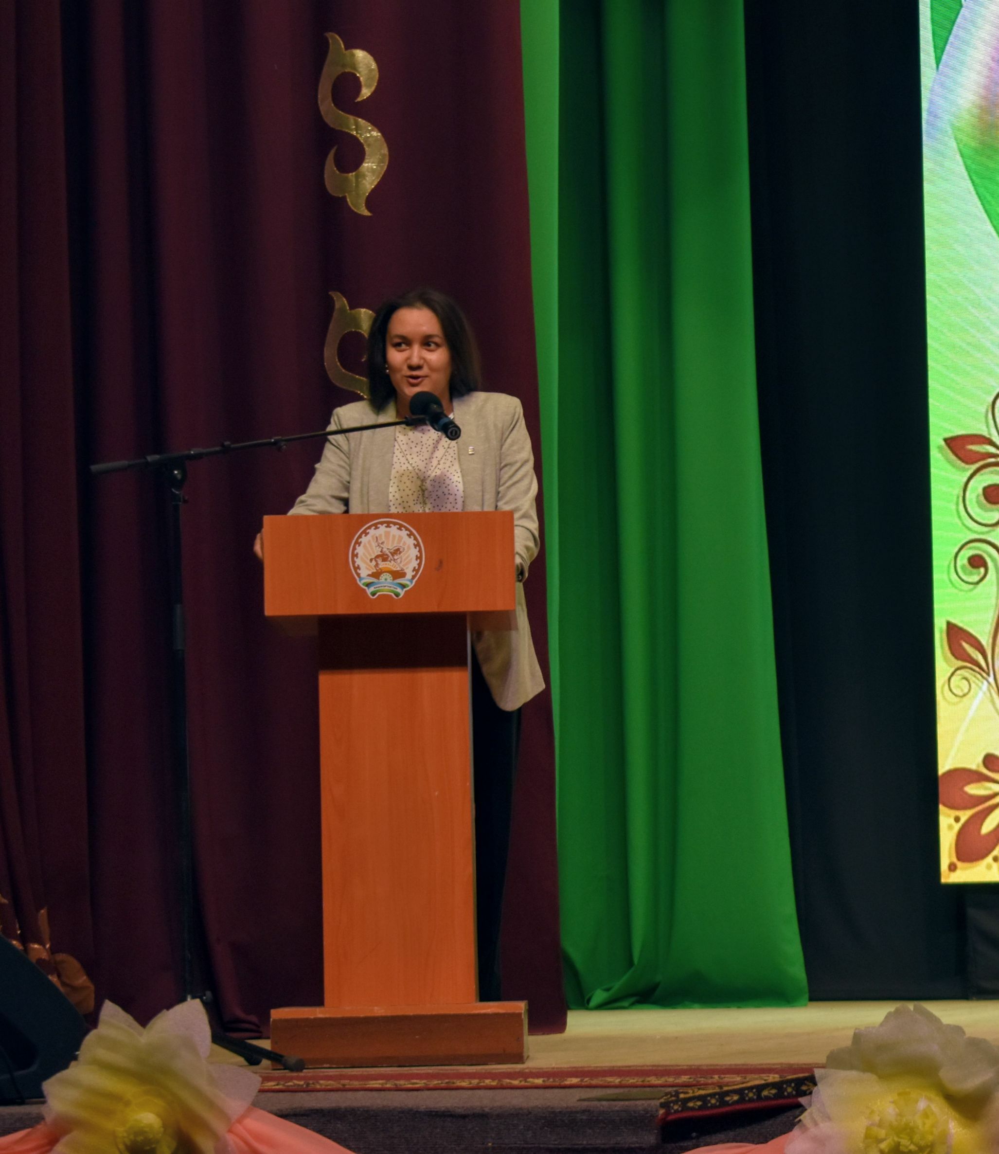 В Зилаире провели концерт ко Дню матери