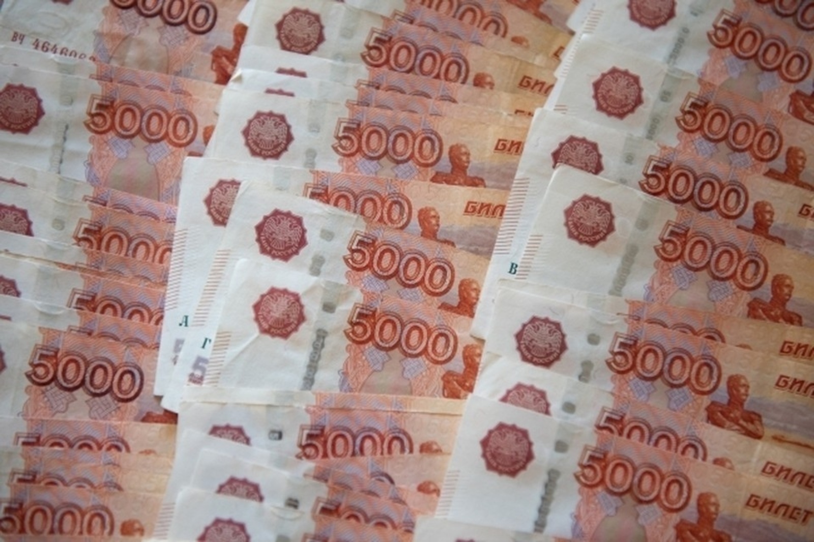 С 18 мая жители республики смогут получить разовую выплату 16 000 рублей
