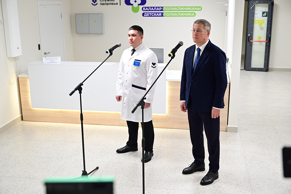 В Аскинском районе начала работу новая поликлиника