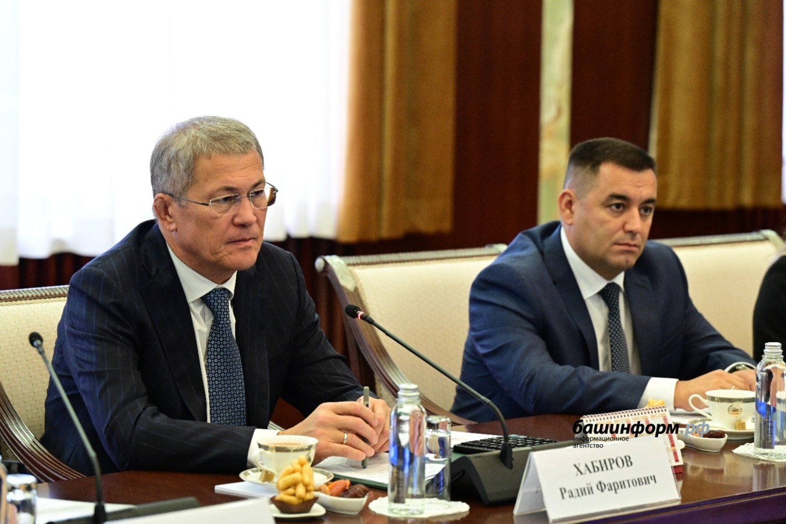 Встреча Радия Хабирова с руководителем Росавиации Дмитрием Ядровым в Уфе