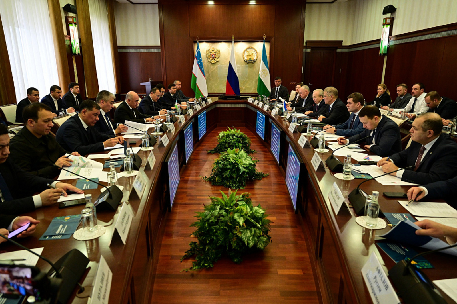 Расширенное совещание по вопросам сотрудничества с Ташкентской областью