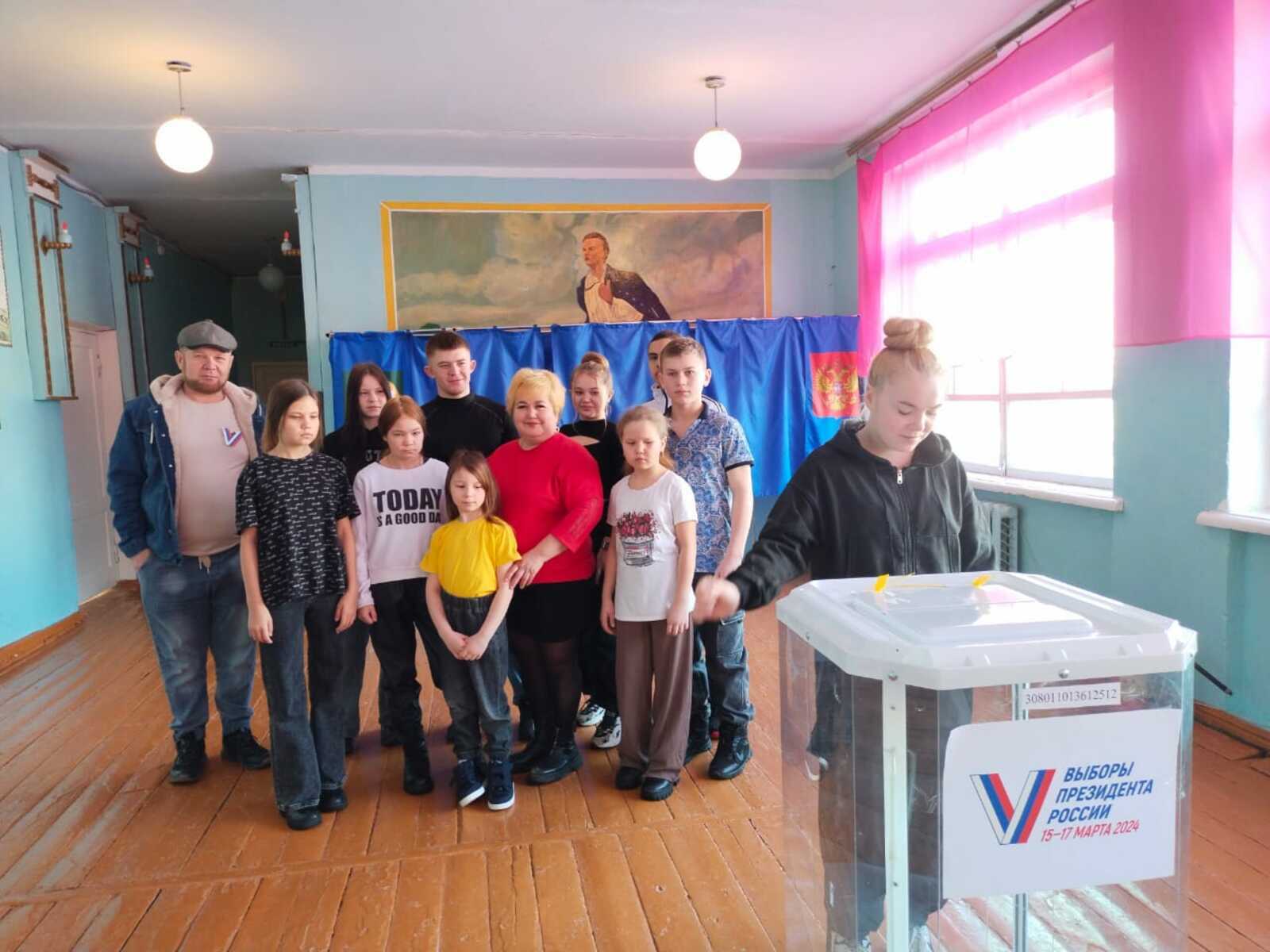 В Башкирии проголосовала семья победителя конкурса «Отцовская доблесть»