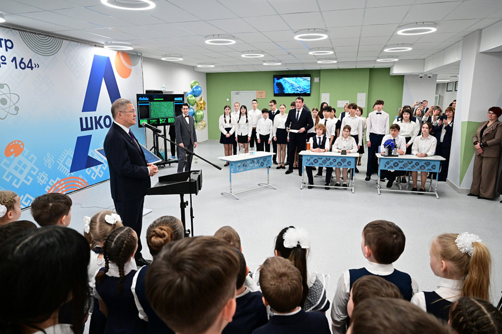 В Уфе начала работу самая большая школа в Приволжском федеральном округе