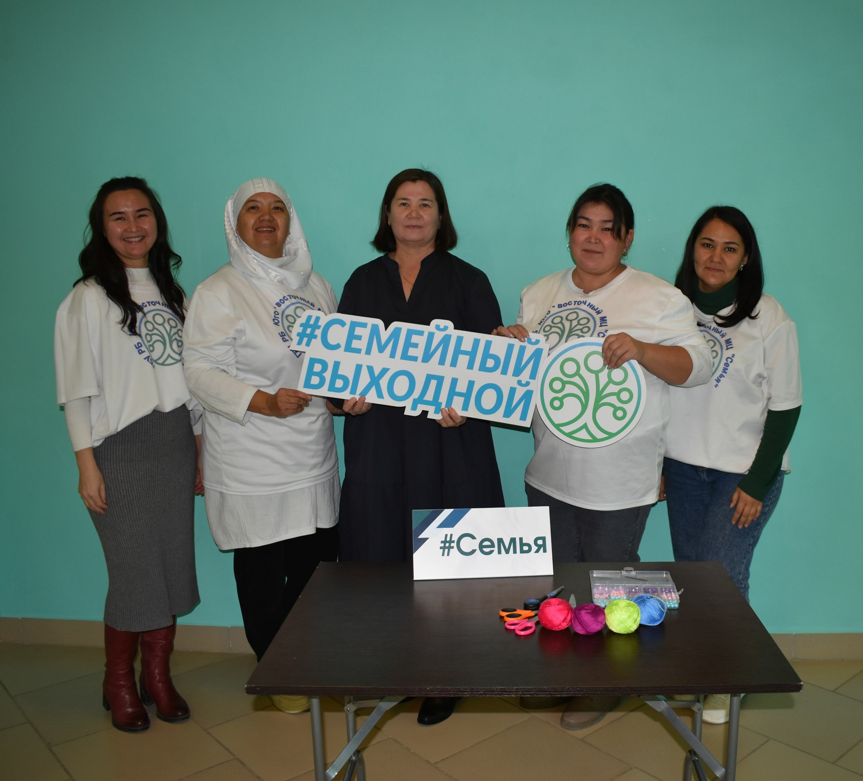 В Зилаире провели концерт ко Дню матери