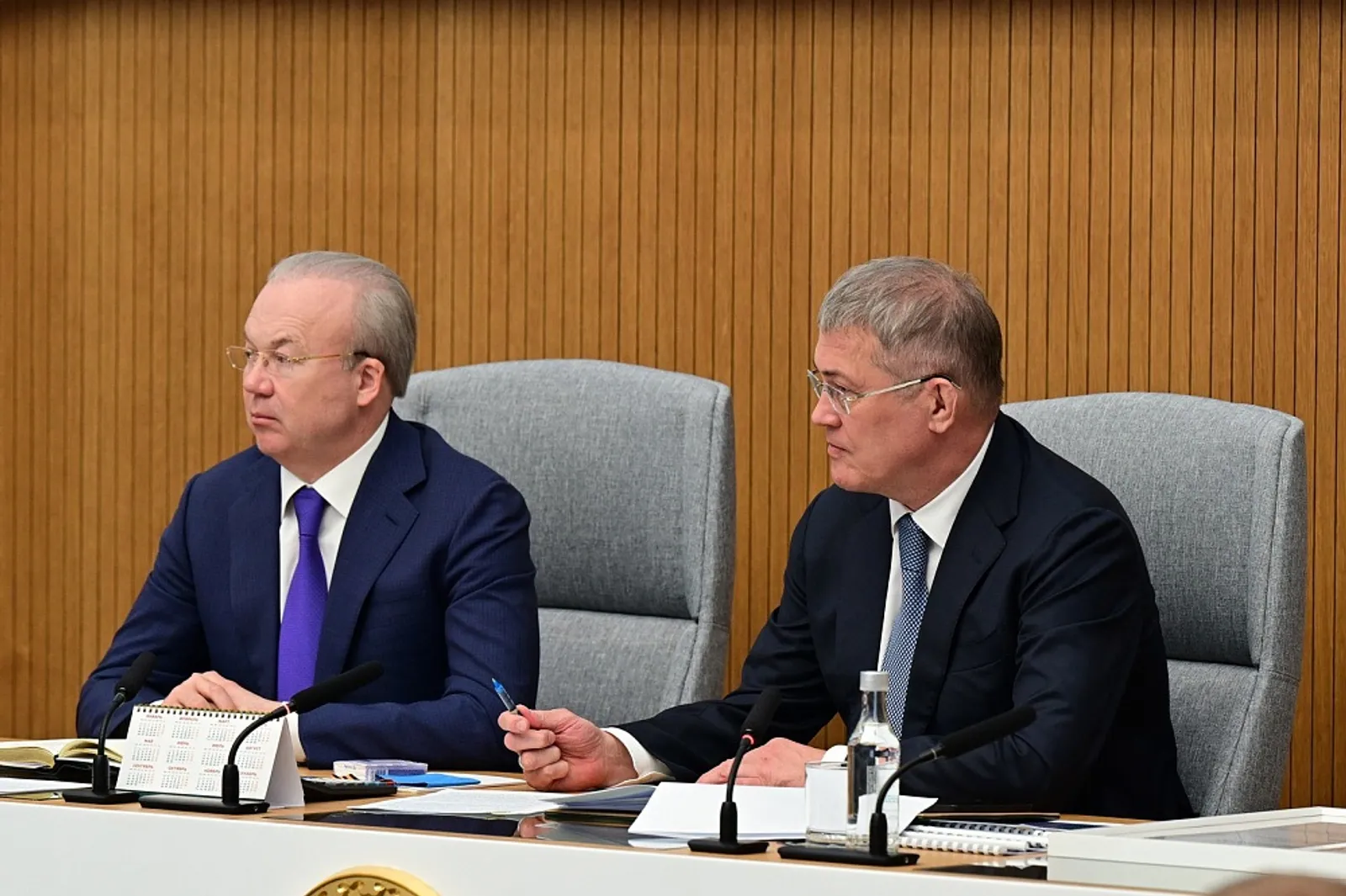 Главе РБ передали сертификат о включении геопарка «Торатау» в Глобальную сеть