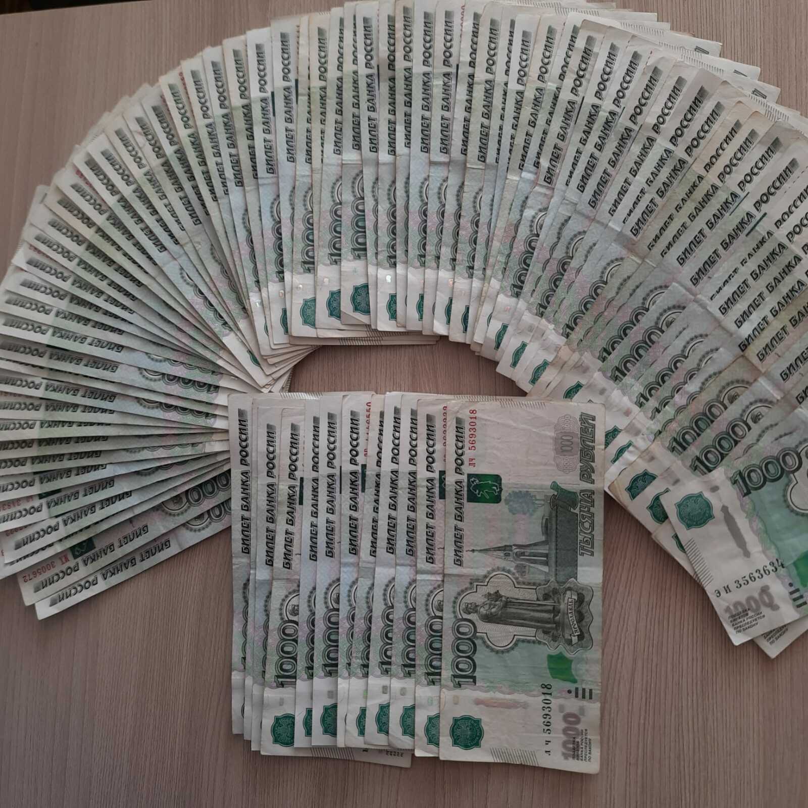 За прошедшие сутки жители республики пополнили кошельки мошенников на 18 миллионов рублей